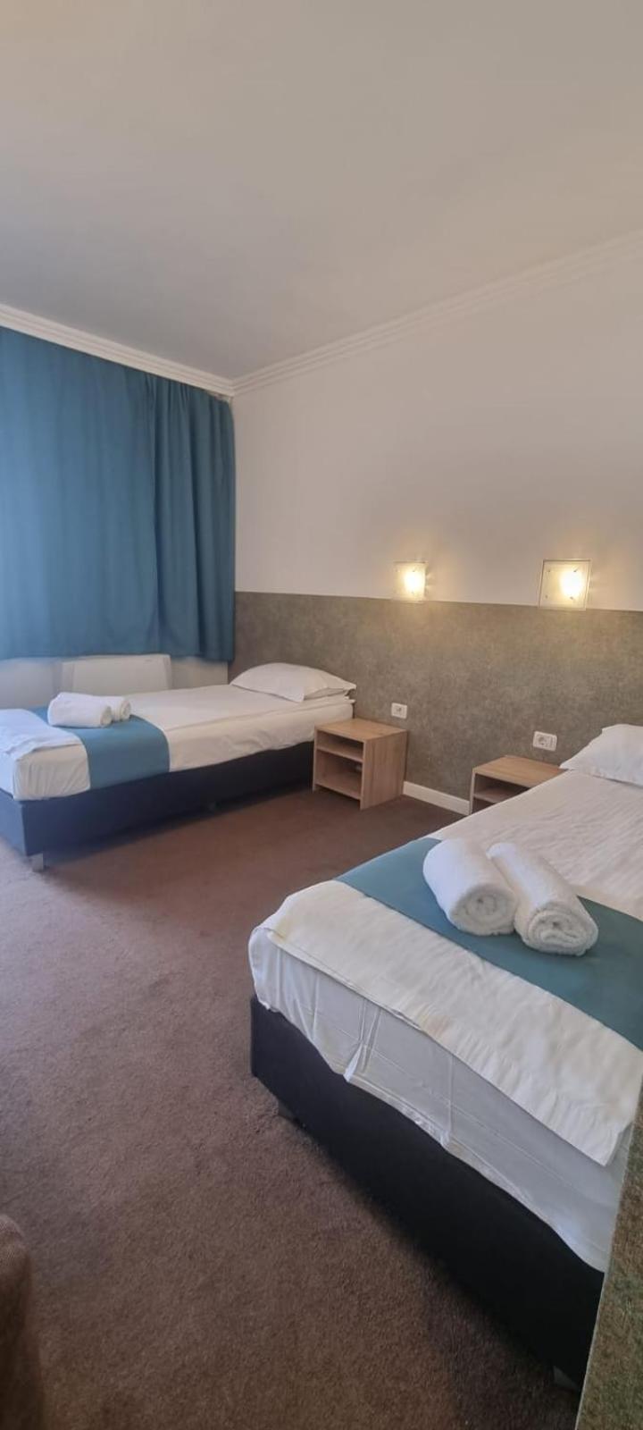 Motel Ruta 33 Arad Dış mekan fotoğraf