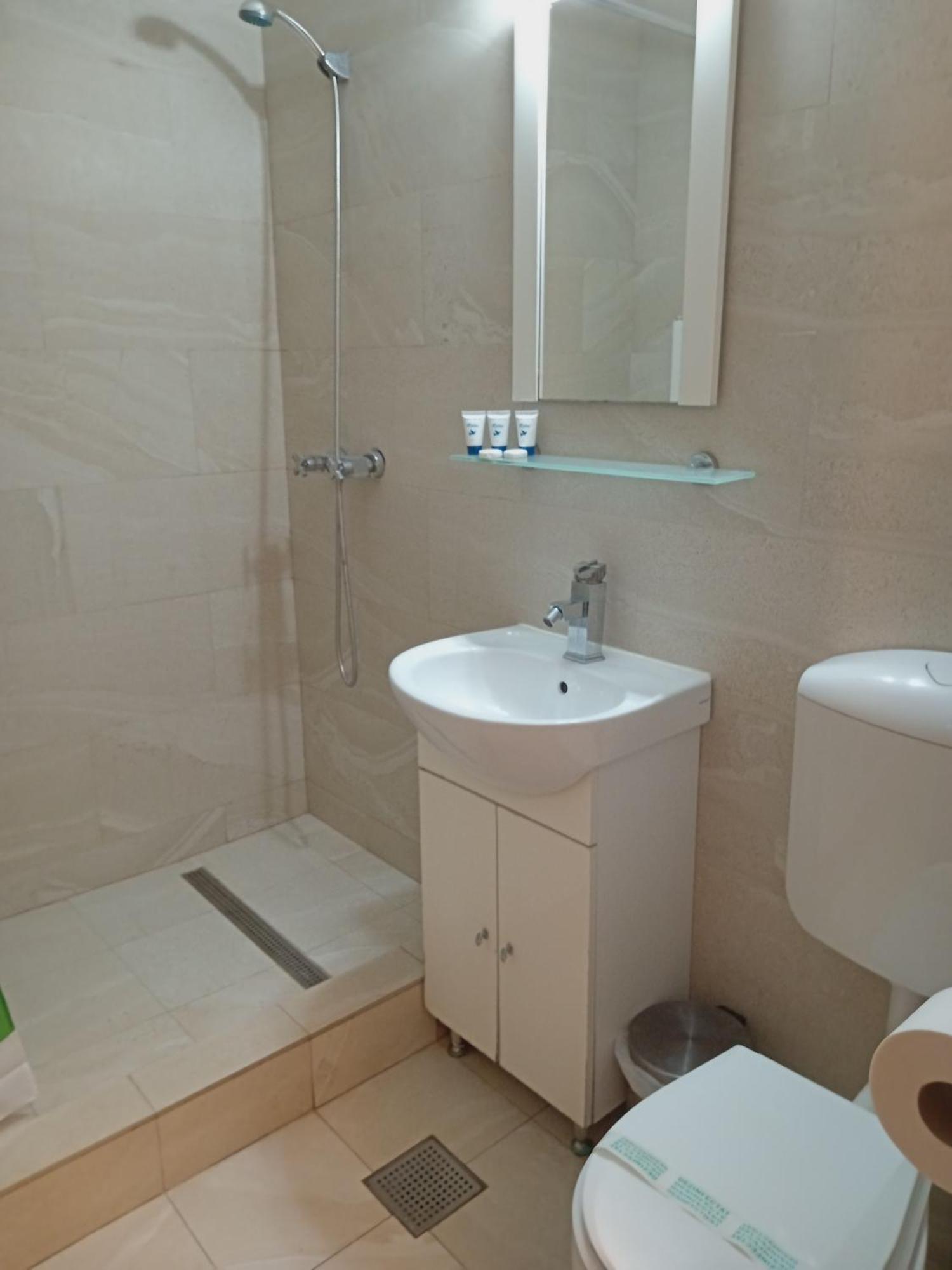 Motel Ruta 33 Arad Dış mekan fotoğraf