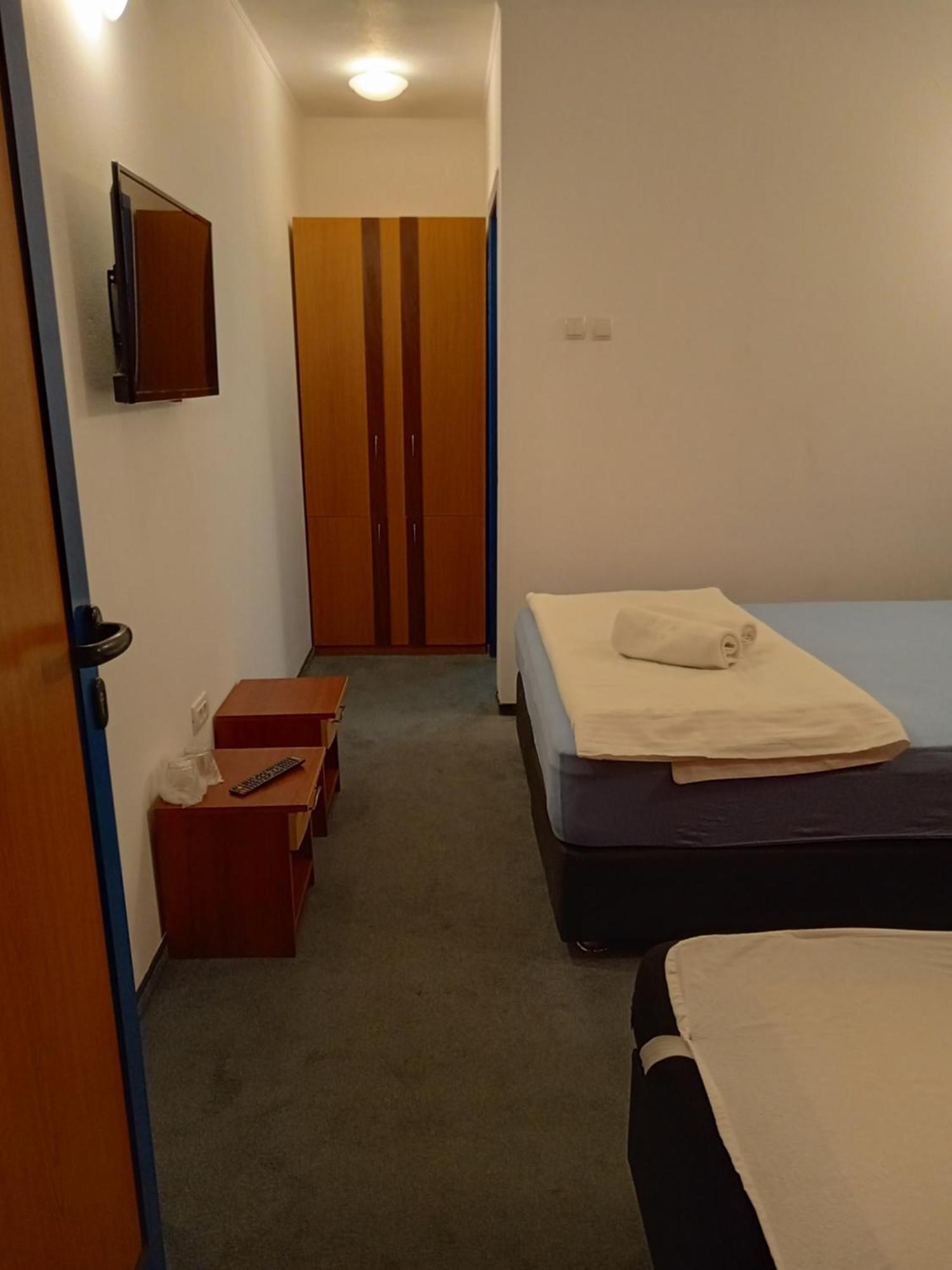 Motel Ruta 33 Arad Oda fotoğraf