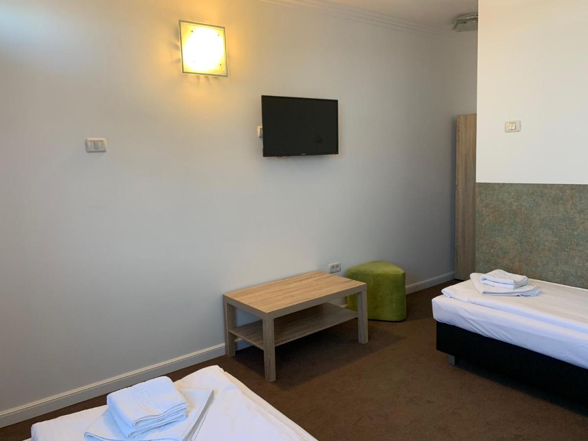 Motel Ruta 33 Arad Dış mekan fotoğraf